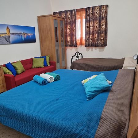 Saracini'S Homestay Attard Zewnętrze zdjęcie