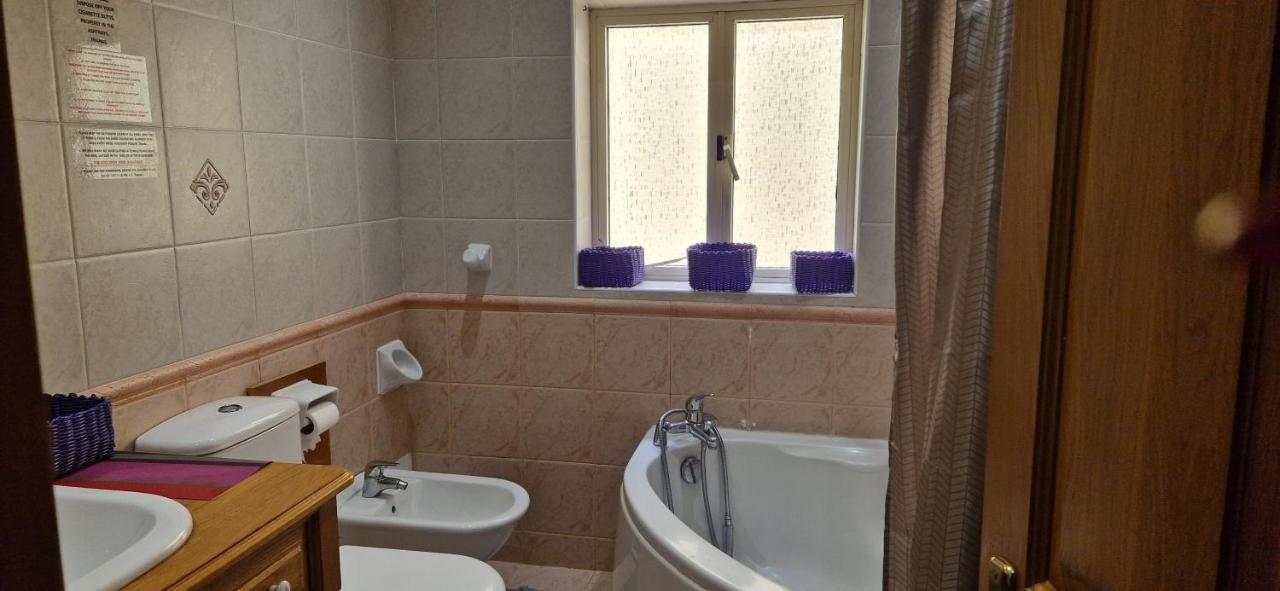 Saracini'S Homestay Attard Zewnętrze zdjęcie
