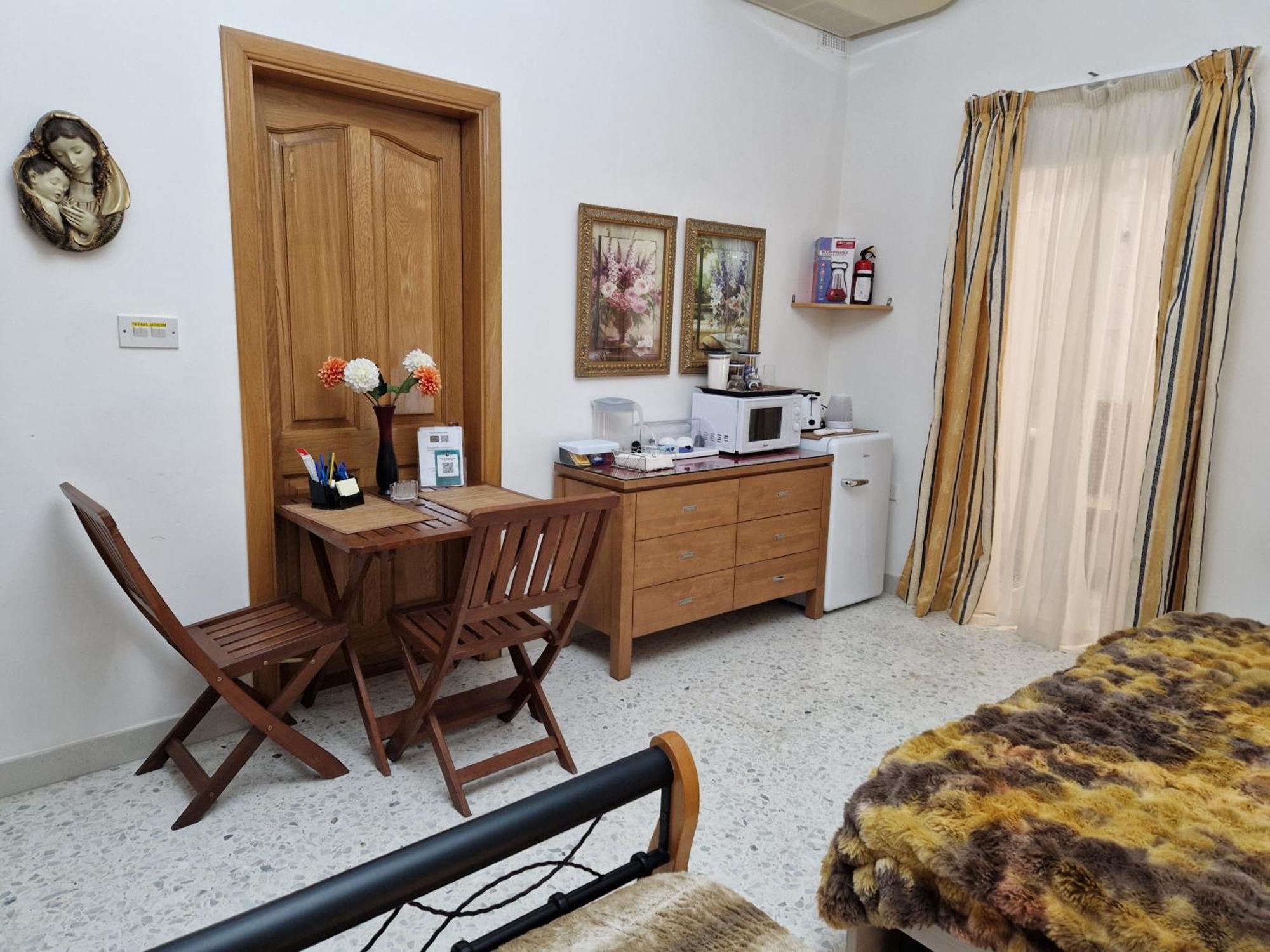 Saracini'S Homestay Attard Zewnętrze zdjęcie